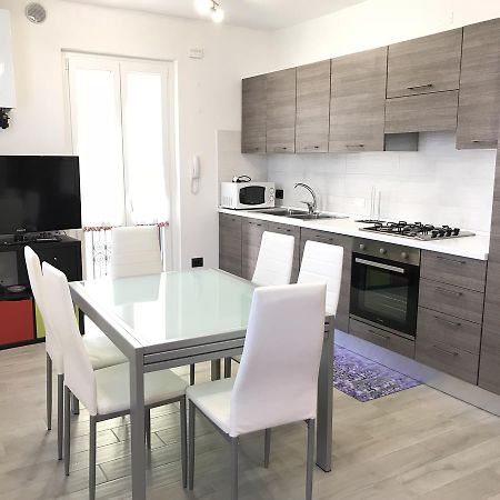 Casa Al Borgo Apartment การ์ดา ภายนอก รูปภาพ