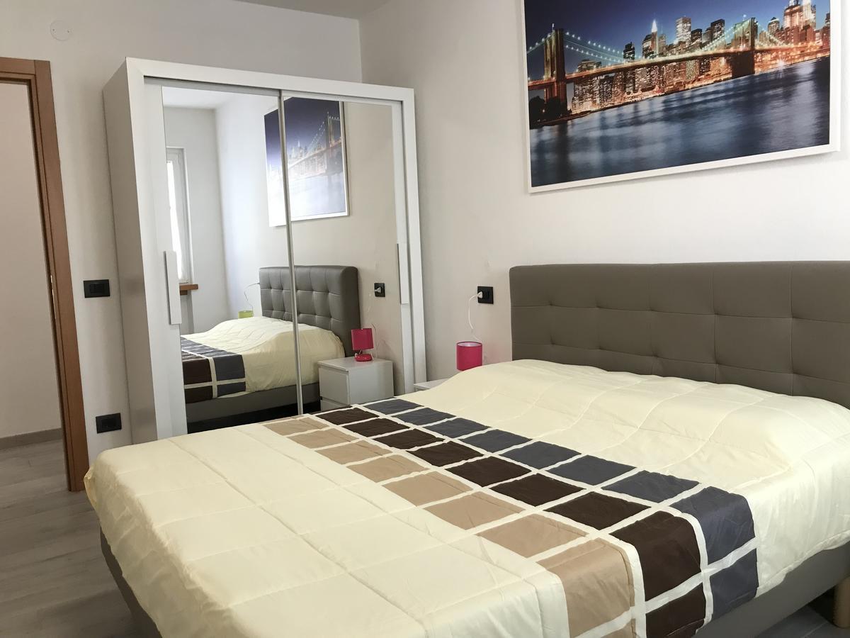 Casa Al Borgo Apartment การ์ดา ภายนอก รูปภาพ
