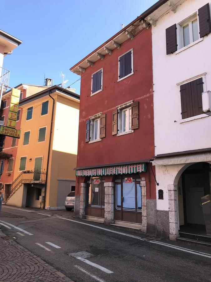 Casa Al Borgo Apartment การ์ดา ภายนอก รูปภาพ